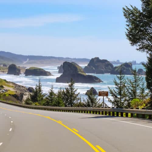 Views of the coastal road trip along the Pacific Coast Highway in Southern Oregon