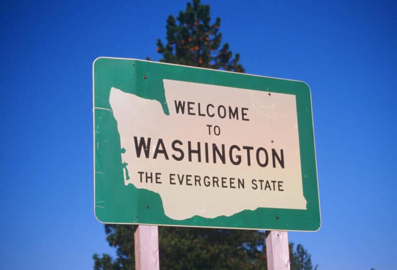 road sign welcome to washington